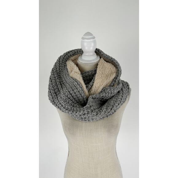 Bickley Mitchell Wool Blend Teddy Sherpa Infinity Scarf Grey New Chunky Knit - Picture 1 of 7